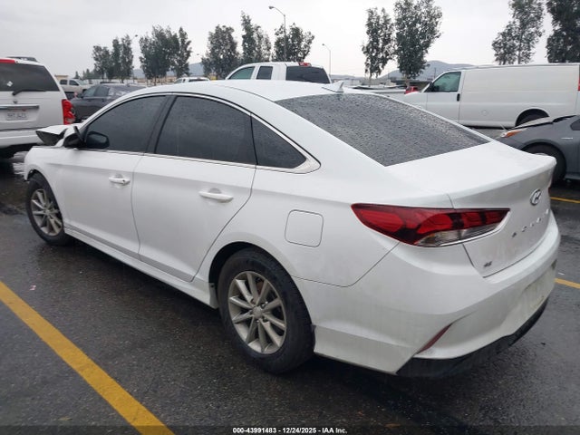 Hyundai SONATA SE 2019 5NPE24AF2KH763914 Image 3