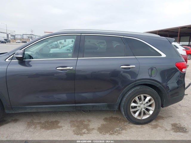 Продаж на аукціоні авто 2016 Kia Sorento 2.4l Lx, vin: 5XYPG4A30GG017203, номер лоту: 43991499