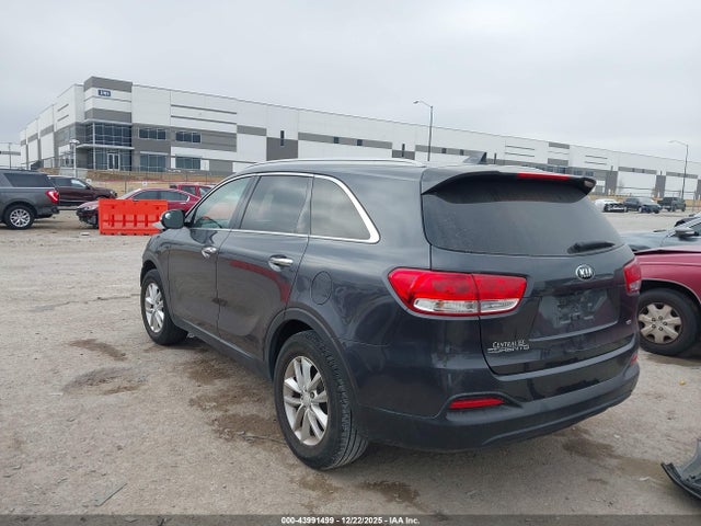 Продаж на аукціоні авто 2016 Kia Sorento 2.4l Lx, vin: 5XYPG4A30GG017203, номер лоту: 43991499