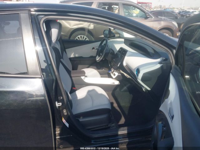 2017 TOYOTA PRIUS JTDKARFUXH3047194 Photo 4