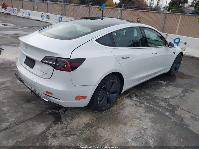 2020 TESLA MODEL 3 5YJ3E1EB4LF746570 Photo 3