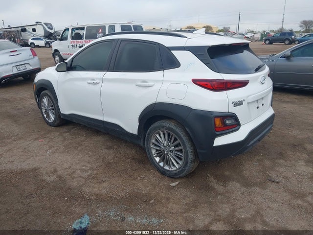 2021 HYUNDAI KONA KM8K62AA2MU748530 Photo 2