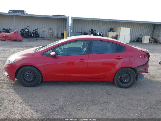 KNAFX4A61F5422464 KIA FORTE LX
