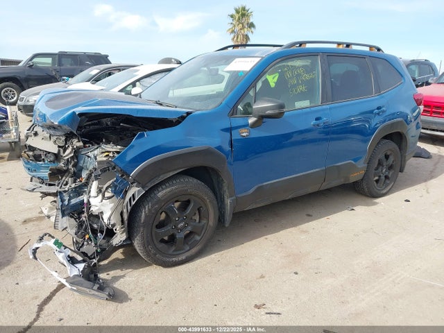 Subaru Forester Wilderness 2023 JF2SKAMC4PH488265 Image 2