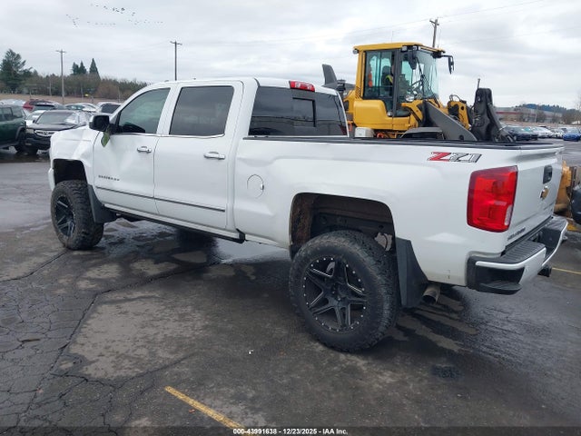 Chevrolet Silverado 1500 2lz 2018 3GCUKSEC5JG195052 Image 3