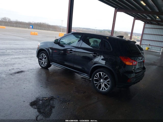 2018 MITSUBISHI OUTLANDER SPORT JA4AP3AW4JU022382 Photo 2