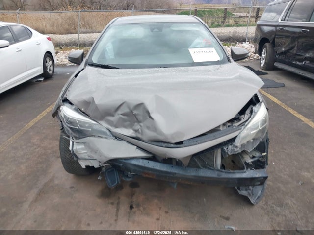 5YFBURHE6HP628843 Toyota COROLLA SE