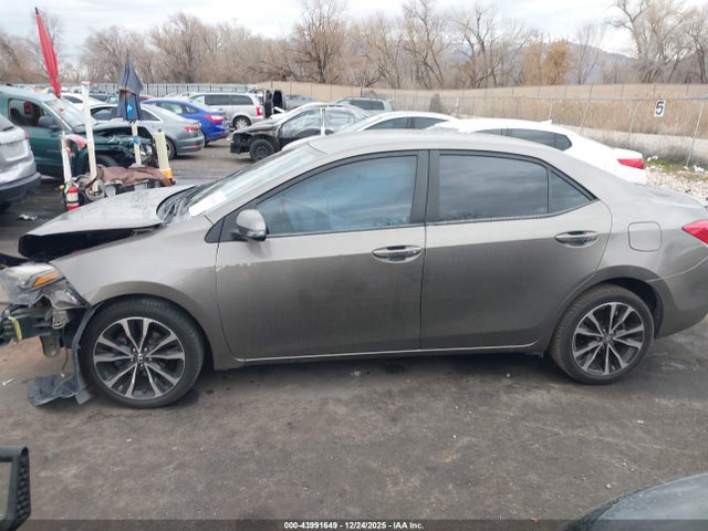 5YFBURHE6HP628843 Toyota COROLLA SE
