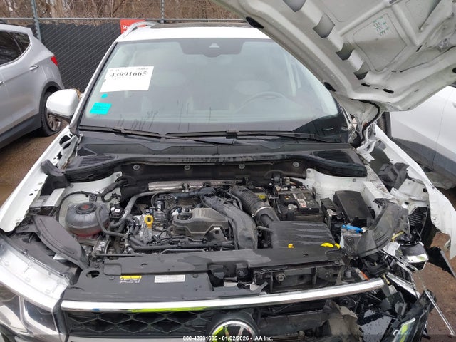 Aukcja sprzedaży 2023 Volkswagen Taos 1.5t Sel, vin: 3VV2X7B27PM349788, numer aukcji: 43991665