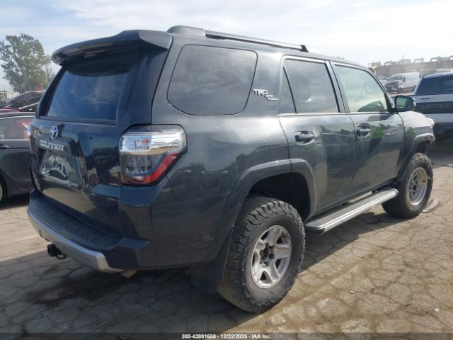 2024 TOYOTA 4RUNNER JTERU5JR7R6258575 Photo 3