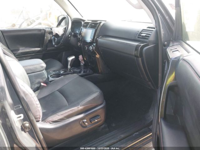2024 TOYOTA 4RUNNER JTERU5JR7R6258575 Photo 4