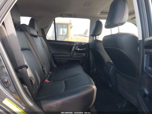 2024 TOYOTA 4RUNNER JTERU5JR7R6258575 Photo 7