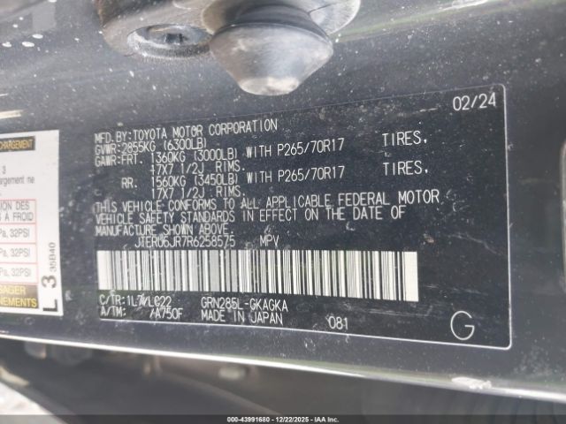 2024 TOYOTA 4RUNNER JTERU5JR7R6258575 Photo 8