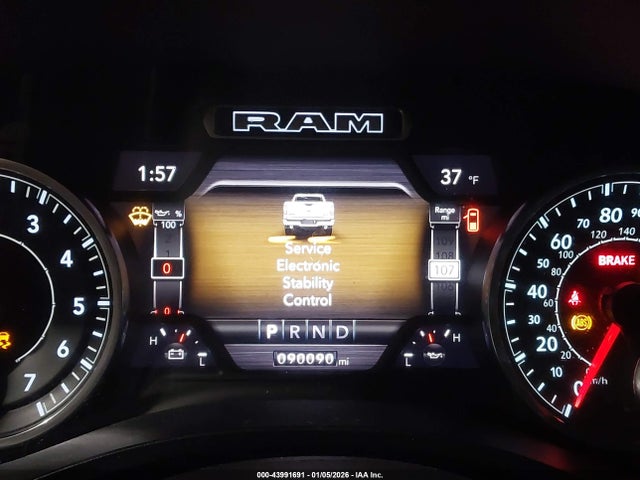43991691 :رقم المزاد ، 1C6SRFFT7LN407198 vin ، 2020 Ram 1500 Big Horn مزاد بيع