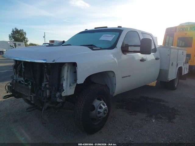 1GB4CZC80EF157647 Chevrolet Silverado 3500hd Chassis Work Truck