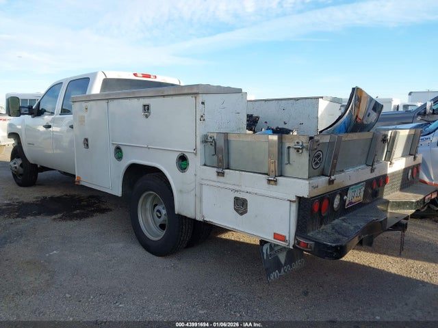 1GB4CZC80EF157647 Chevrolet Silverado 3500hd Chassis Work Truck