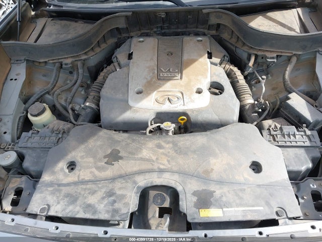 43991728 :رقم المزاد ، JN8CS1MUXHM143749 vin ، 2017 Infiniti Qx70 مزاد بيع