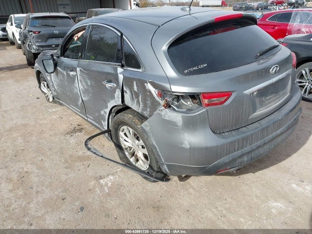 43991728 :رقم المزاد ، JN8CS1MUXHM143749 vin ، 2017 Infiniti Qx70 مزاد بيع