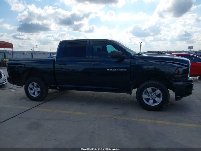 43991735 :رقم المزاد ، 1D7RV1CP5BS667599 vin ، 2011 Ram Ram 1500 St مزاد بيع