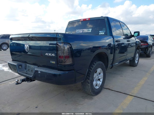 43991735 :رقم المزاد ، 1D7RV1CP5BS667599 vin ، 2011 Ram Ram 1500 St مزاد بيع