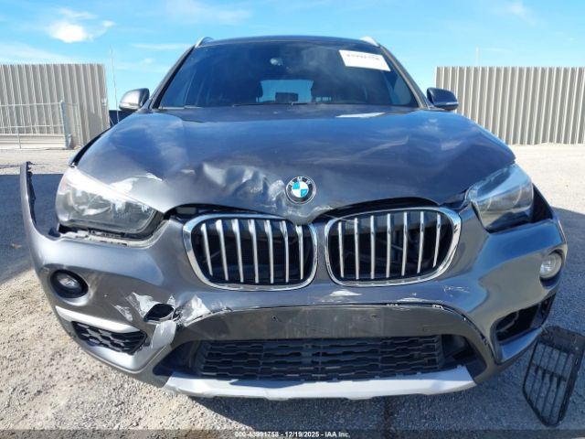 2018 BMW X1 WBXHT3C37J5F90886 Photo 5