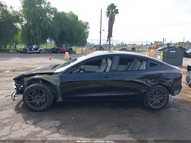 43991771 :رقم المزاد ، 5YJ3E1EA6RF785158 vin ، 2024 Tesla Model 3 Long Range Dual Motor All-wheel Drive/rear-wheel Drive مزاد بيع