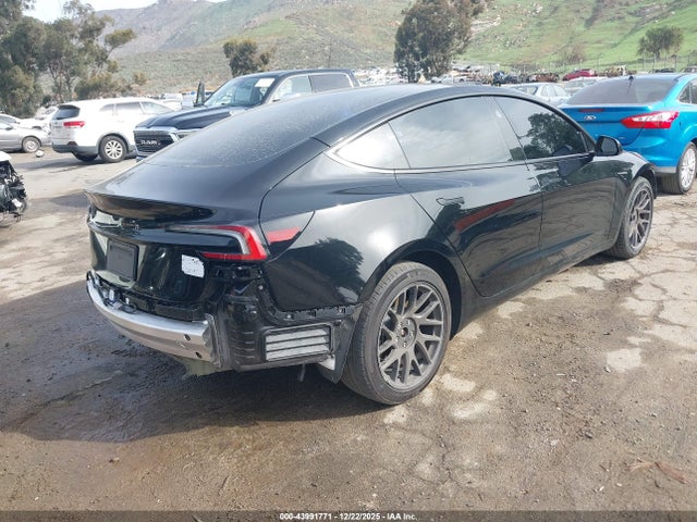 2024 TESLA MODEL 3 5YJ3E1EA6RF785158 Photo 3