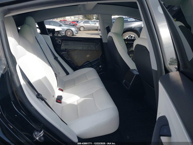 2024 TESLA MODEL 3 5YJ3E1EA6RF785158 Photo 7