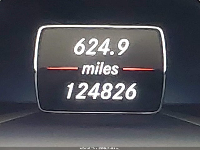 Mercedes-Benz E 350 2014 WDDHF5KB8EA806107 Image 15