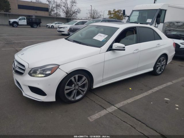 2014 MERCEDES-BENZ E 350 WDDHF5KB8EA806107 Photo 1