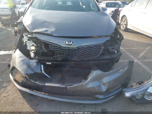 KNAFX5A81G5628912 KIA FORTE EX