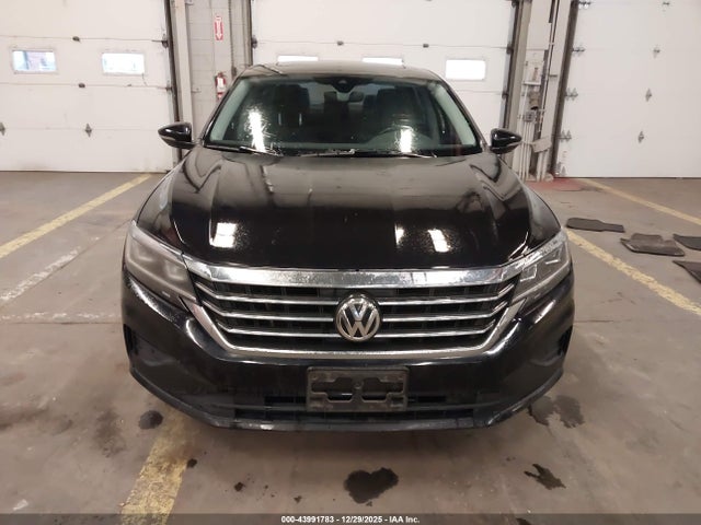 Продажа на аукционе авто 2020 Volkswagen Passat 2.0t Sel, vin: 1VWCA7A3XLC006173, номер лота: 43991783