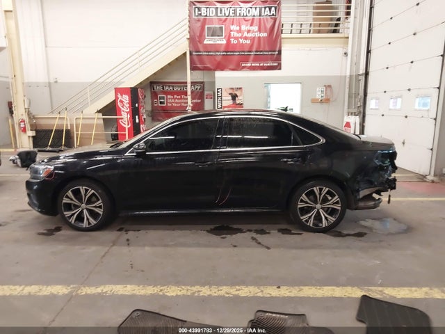 Продажа на аукционе авто 2020 Volkswagen Passat 2.0t Sel, vin: 1VWCA7A3XLC006173, номер лота: 43991783