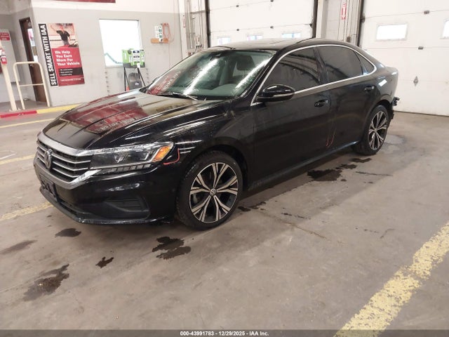 Продажа на аукционе авто 2020 Volkswagen Passat 2.0t Sel, vin: 1VWCA7A3XLC006173, номер лота: 43991783