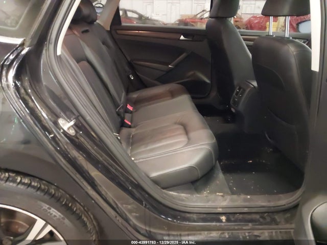 Продажа на аукционе авто 2020 Volkswagen Passat 2.0t Sel, vin: 1VWCA7A3XLC006173, номер лота: 43991783