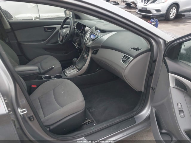 Продаж на аукціоні авто 2013 Hyundai Elantra Gls/limited, vin: KMHDH4AE0DU634852, номер лоту: 43991795