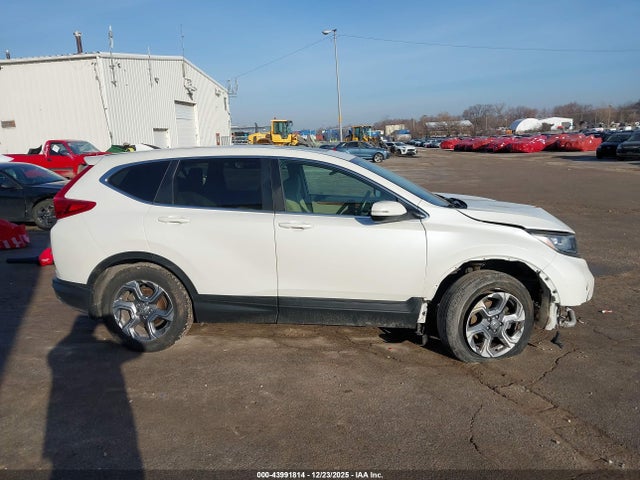 Продажа на аукционе авто 2018 Honda Cr-v Ex, vin: 2HKRW2H53JH619519, номер лота: 43991814