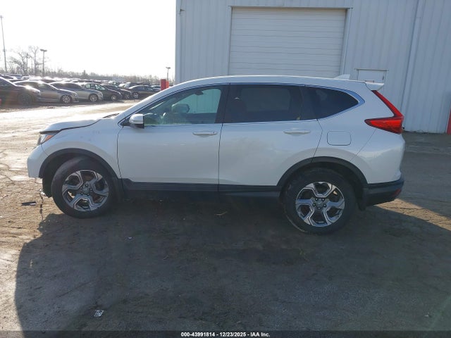 Продажа на аукционе авто 2018 Honda Cr-v Ex, vin: 2HKRW2H53JH619519, номер лота: 43991814