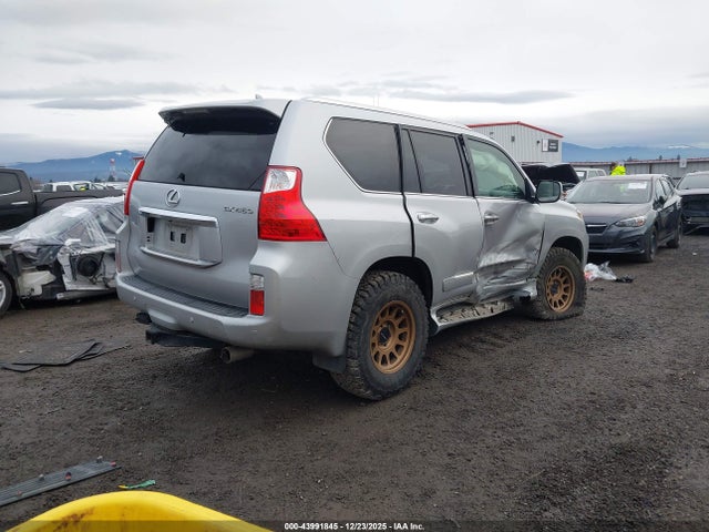 2012 LEXUS GX 460 JTJJM7FX7C5044877 Photo 3