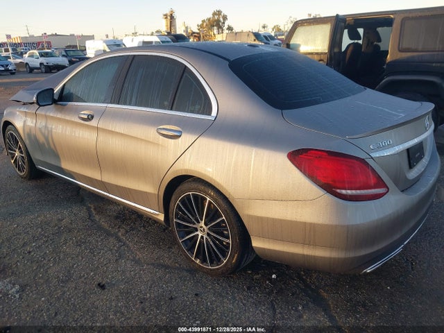 2019 MERCEDES-BENZ C 300 55SWF8DB0KU304712 Photo 2