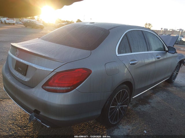 2019 MERCEDES-BENZ C 300 55SWF8DB0KU304712 Photo 3