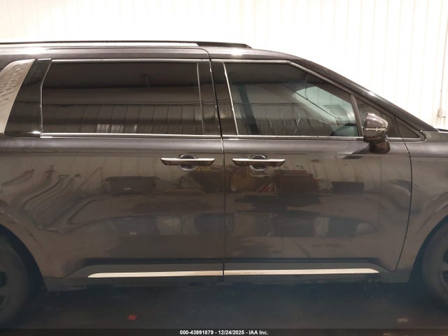 43991879 :رقم المزاد ، KNDNE5H3XP6224497 vin ، 2023 Kia Carnival Mpv Sx مزاد بيع