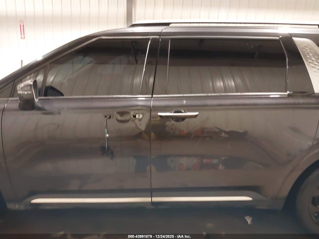 43991879 :رقم المزاد ، KNDNE5H3XP6224497 vin ، 2023 Kia Carnival Mpv Sx مزاد بيع