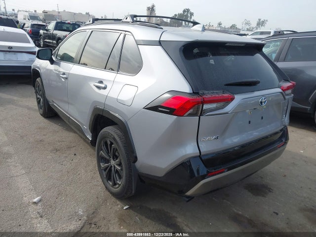 Toyota Rav4 Hybrid Se 2024 JTM16RFV3RD137725 Image 3