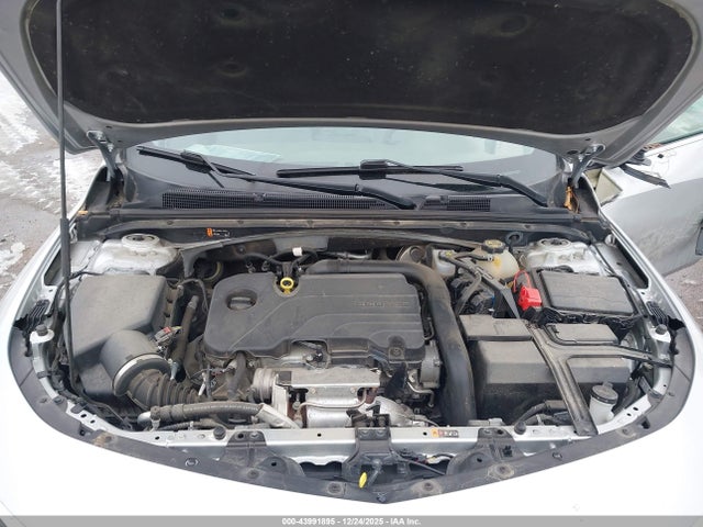 1G1ZC5ST1NF174711 Chevrolet Malibu Fwd 1fl