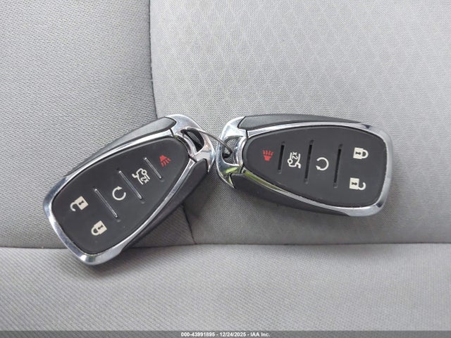 1G1ZC5ST1NF174711 Chevrolet Malibu Fwd 1fl
