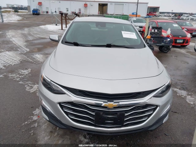 1G1ZC5ST1NF174711 Chevrolet Malibu Fwd 1fl