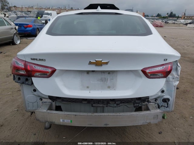 1G1ZD5ST9LF005806 Chevrolet Malibu Fwd Lt