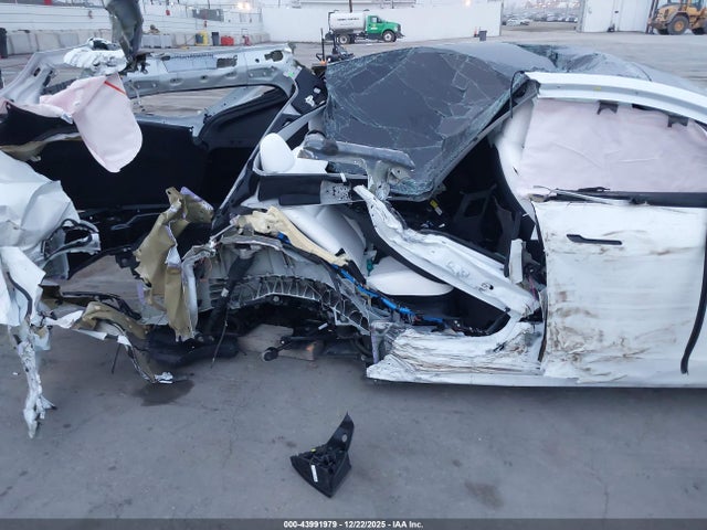 Продаж на аукціоні авто 2022 Tesla Model Y Long Range Dual Motor All-wheel Drive, vin: 7SAYGDEE5NF552504, номер лоту: 43991979