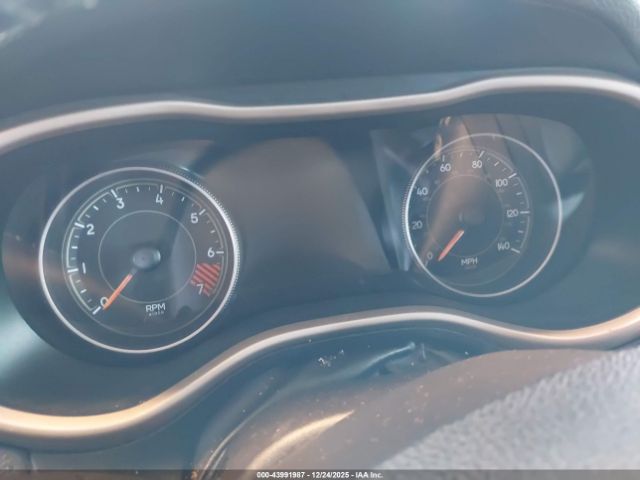 2015 JEEP CHEROKEE 1C4PJMDB8FW719744 Photo 6